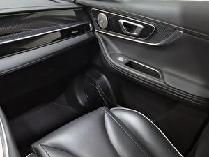 Ebro S700 1.6 TGDI Luxury 7 DCT 36