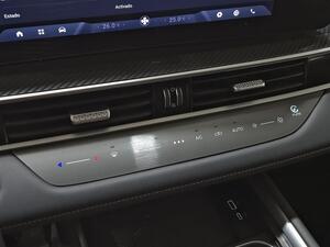 Ebro S700 1.6 TGDI Luxury 7 DCT 30