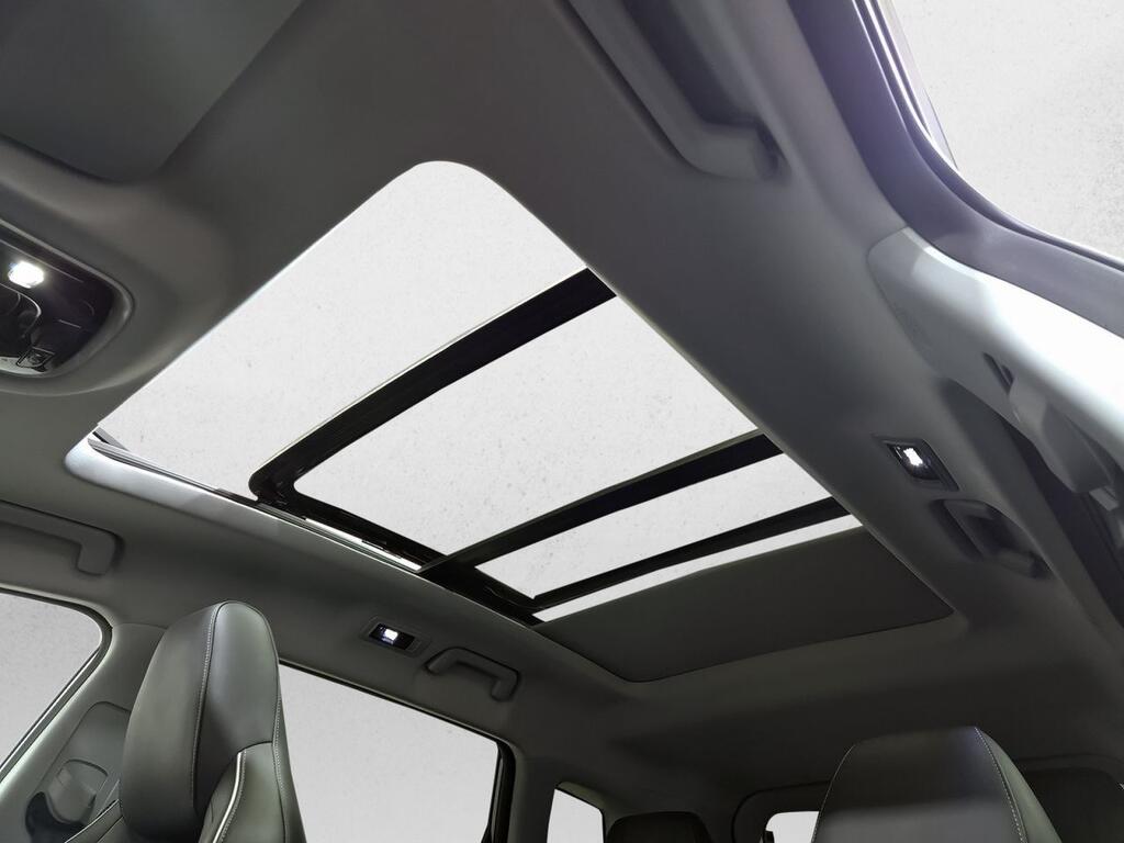 Ebro S700 1.6 TGDI Luxury 7 DCT 33