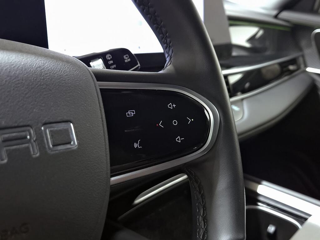 Ebro S700 1.6 TGDI Luxury 7 DCT 19