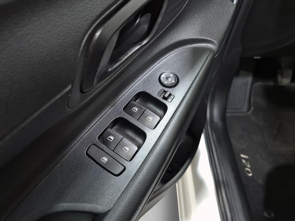 Hyundai i20 1.0 TGDI 74kW (100CV) Klass 11