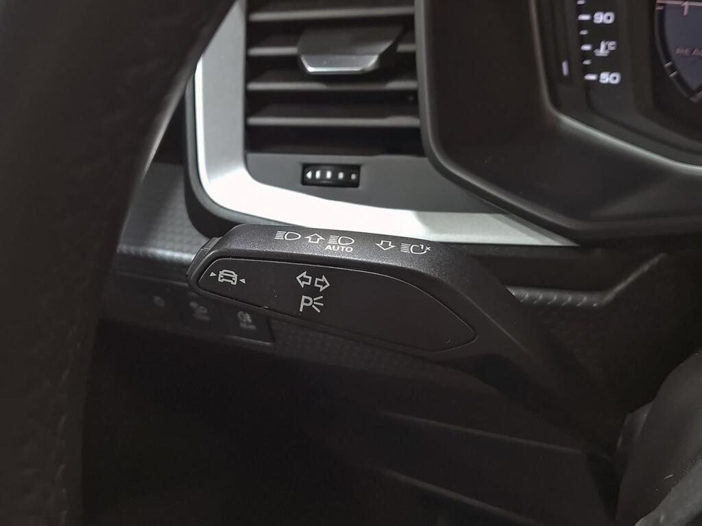 Audi A1 Sportback Adrenalin 30 TFSI 81kW S tron 15