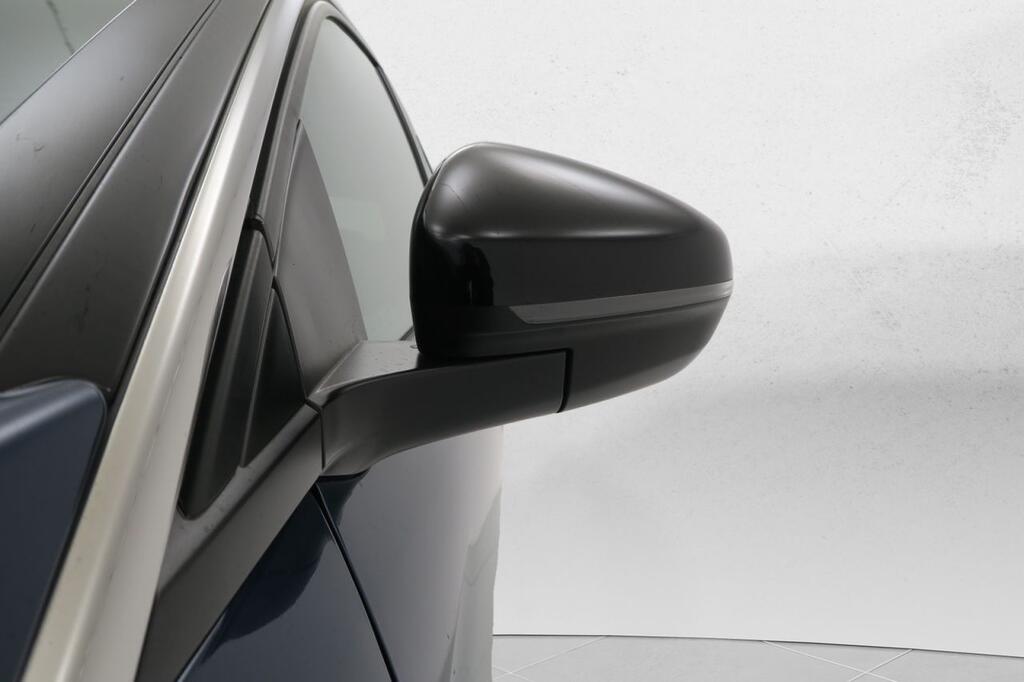 Peugeot 3008 HYBRID 1.6 E-AUTO GT PACK 225 CV 5P 28