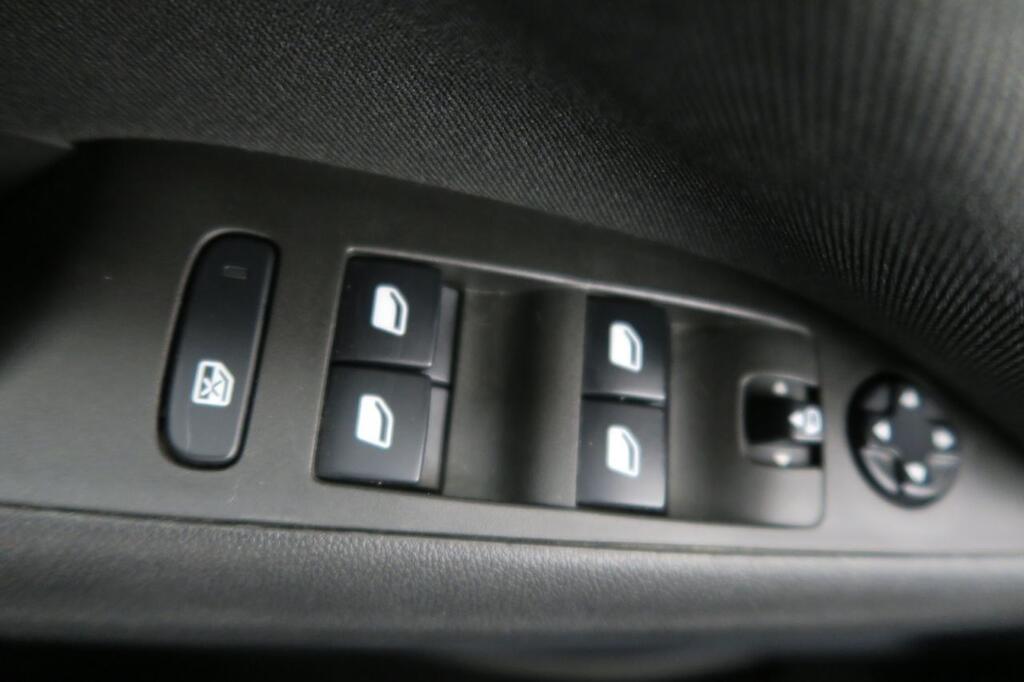 Opel Crossland X SELECTIVE 1.2T 130 CV S/S 5P 8