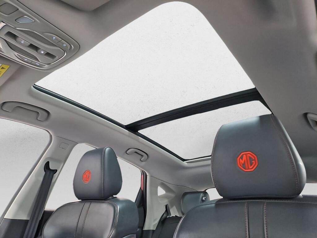 MG ZS 1.0T Luxury 34