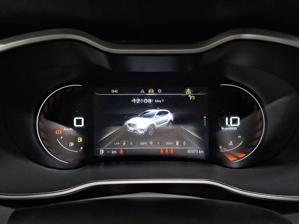 MG ZS 1.0T Luxury 15