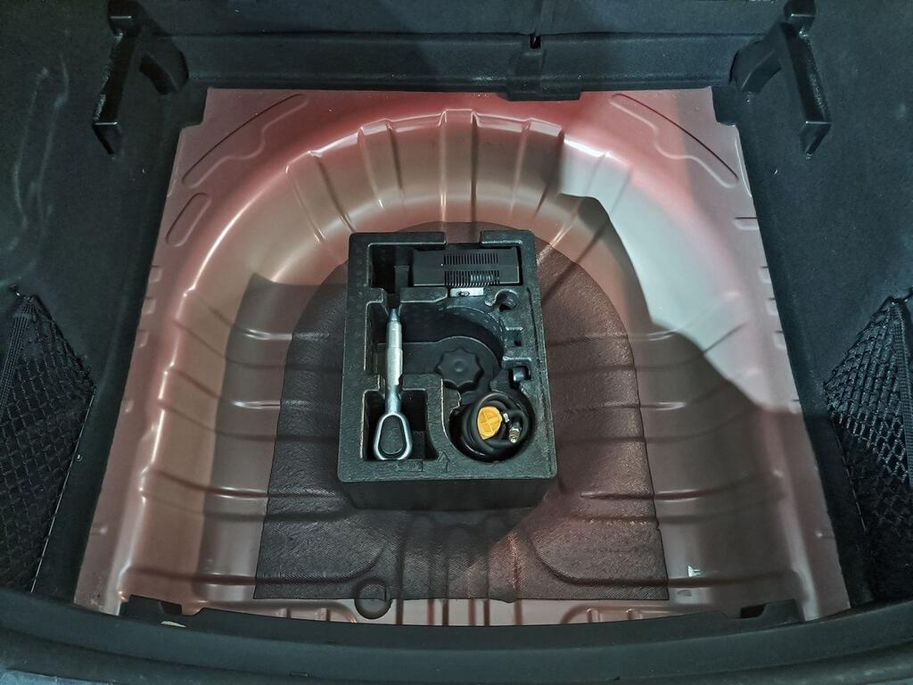 MG ZS 1.0T Luxury 37