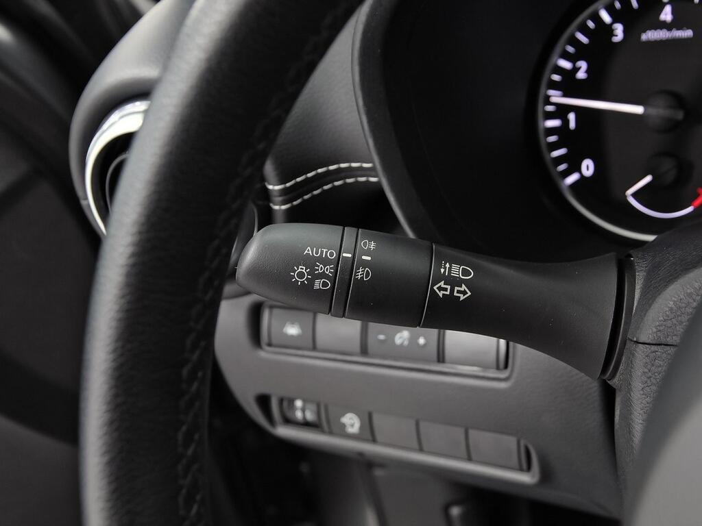 Nissan Juke DIG-T 84 kW (114 CV) 6M/T N-Connecta 12