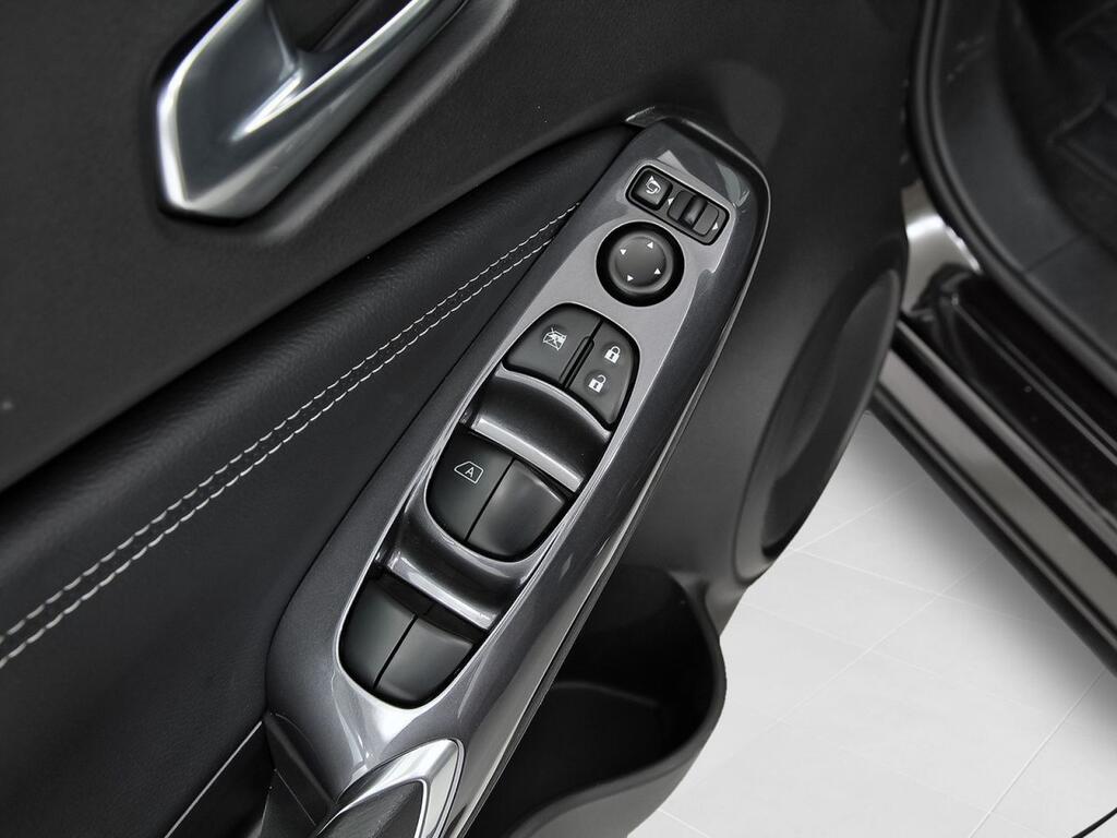 Nissan Juke DIG-T 84 kW (114 CV) 6M/T N-Connecta 9