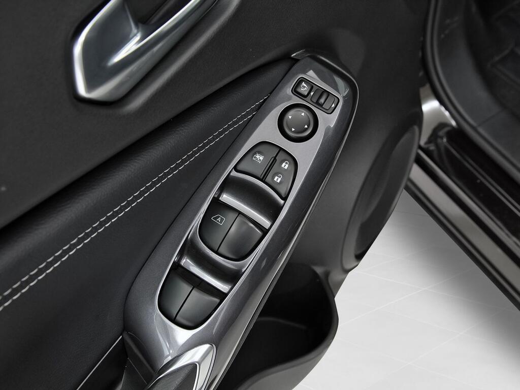 Nissan Juke DIG-T 84 kW (114 CV) 6M/T N-Connecta 10