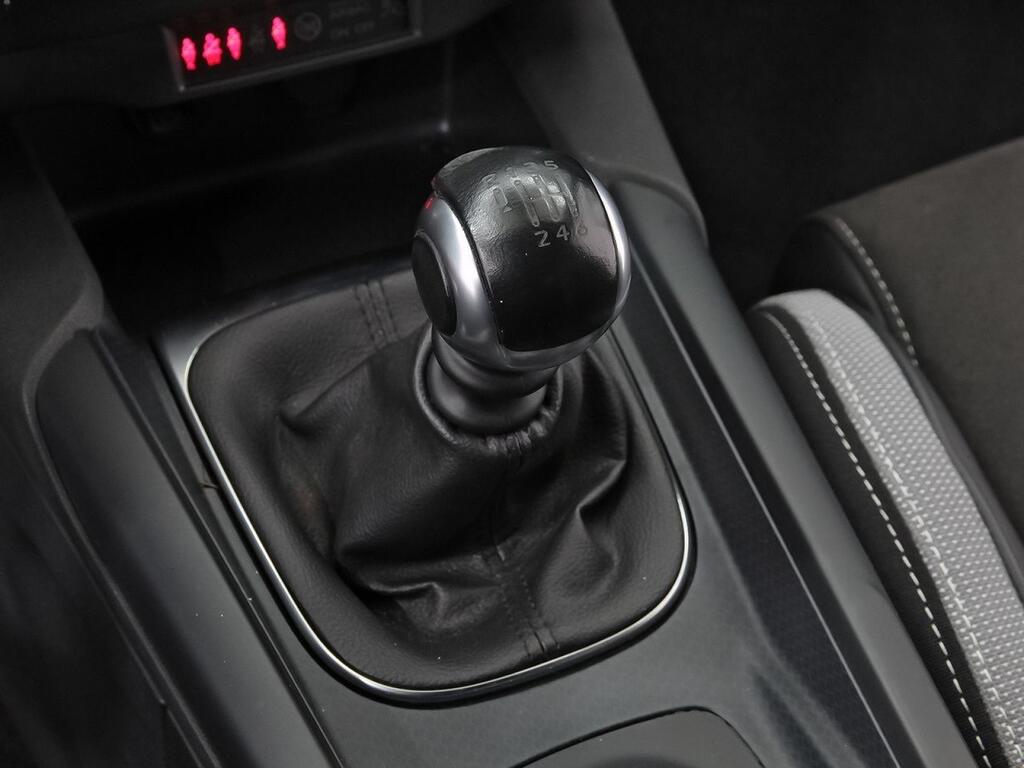 Citroën DS4 1.2 PureTech 130cv S&S Style 28