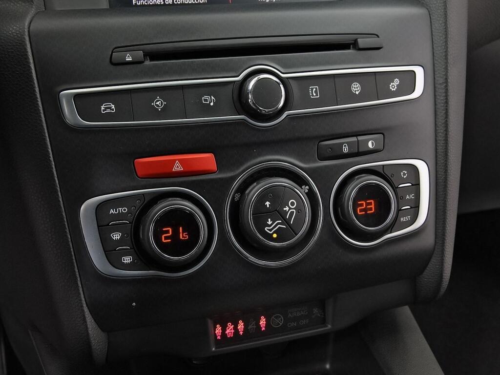 Citroën DS4 1.2 PureTech 130cv S&S Style 26