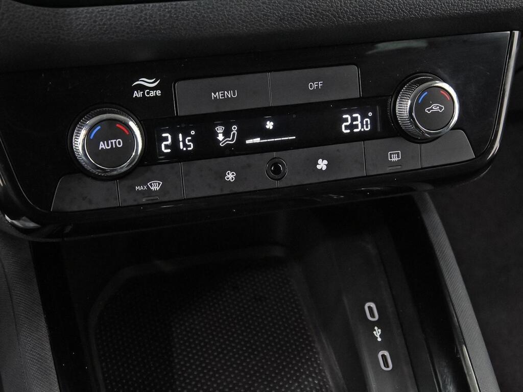 Skoda Kamiq 1.0 TSI 85kW (115CV) SELECTION 27