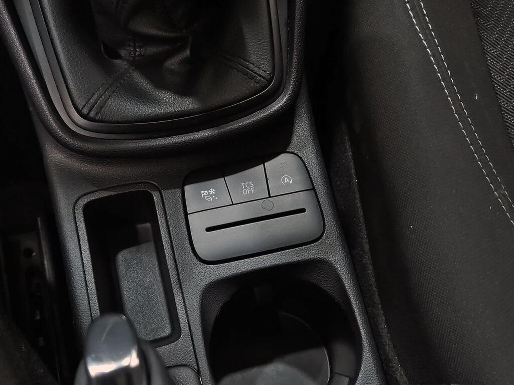 Ford Fiesta 1.1 IT-VCT 55kW (75CV) Trend 5p 26