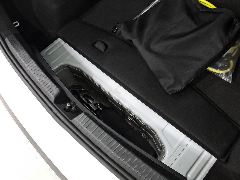 Cupra Born 150kW (204 CV) 62kWh 33