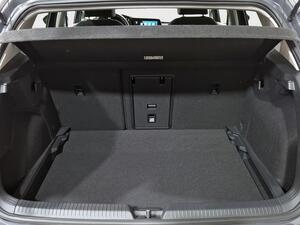 Volkswagen Golf Life 1.5 TSI 110kW (150CV) 9