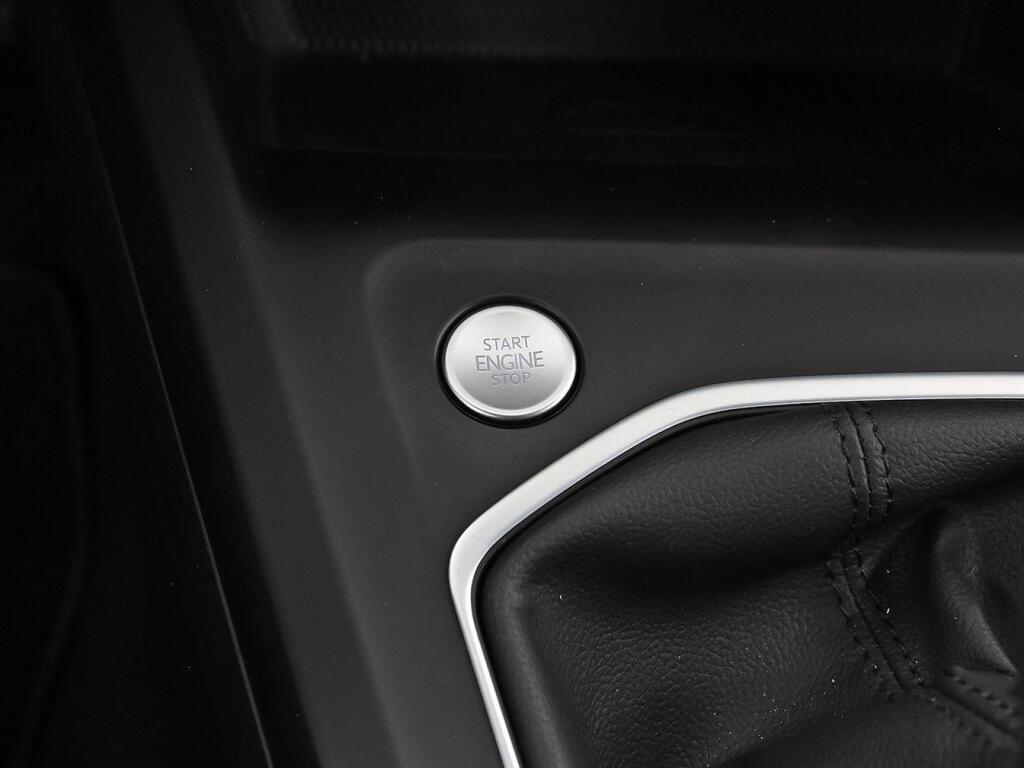 Volkswagen Golf Life 1.5 TSI 110kW (150CV) 31