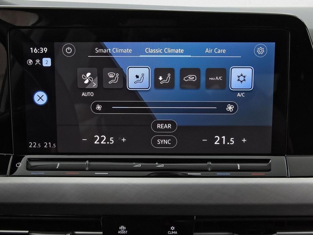 Volkswagen Golf Life 1.5 TSI 110kW (150CV) 29