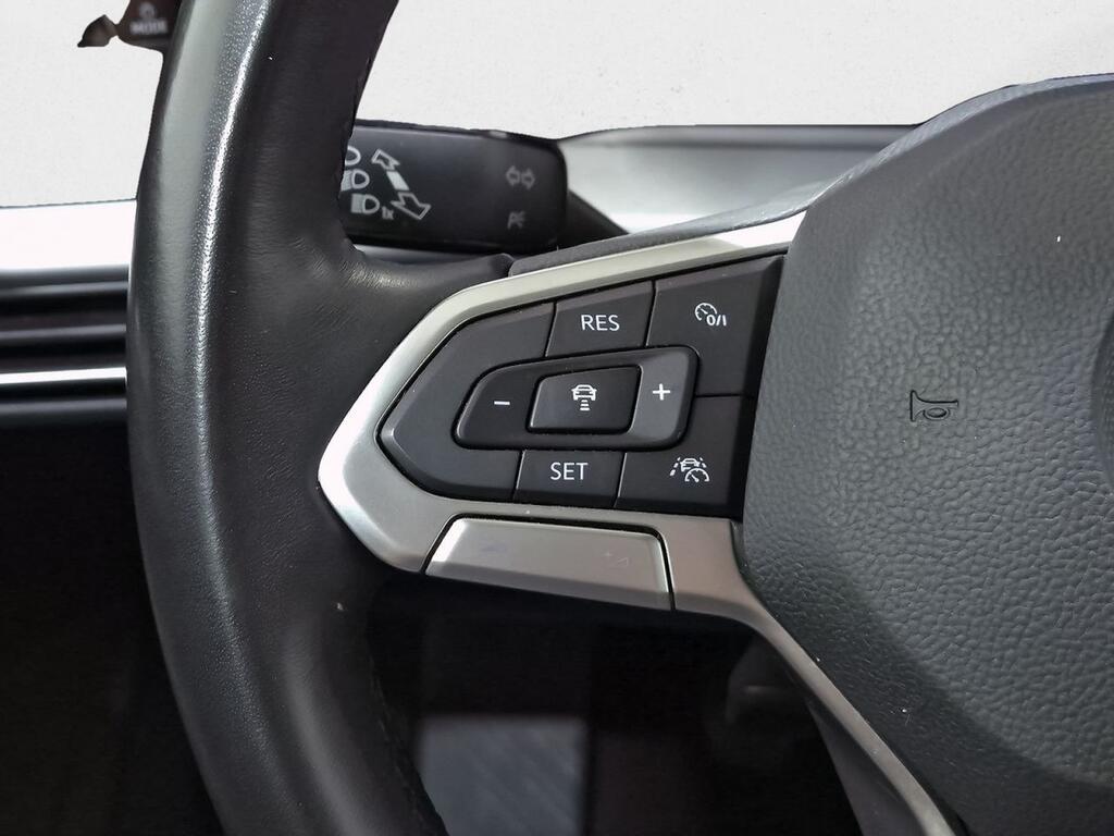 Volkswagen Golf Life 1.5 TSI 110kW (150CV) 16