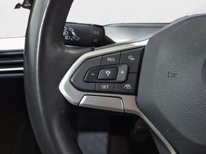 Volkswagen Golf Life 1.5 TSI 110kW (150CV) 16