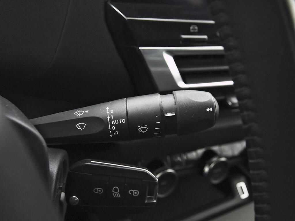 Citroën C4 BlueHDi 110 S&S 6v Feel 18