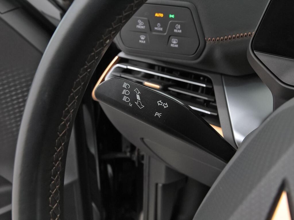 Cupra Born 150kW (204 CV) 62kWh 13