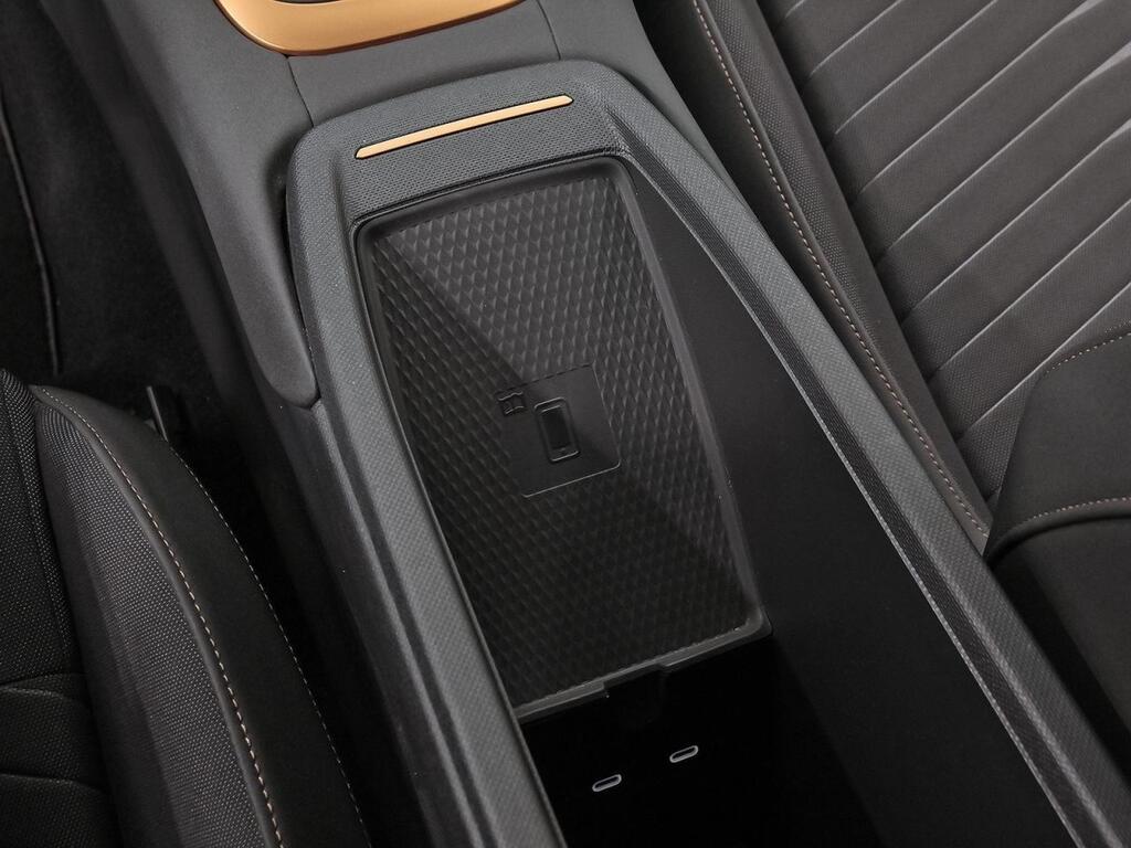 Cupra Born 150kW (204 CV) 62kWh 32