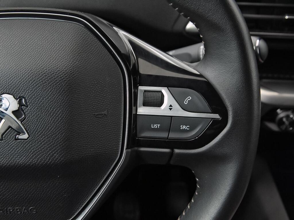 Peugeot 3008 1.2 PureTech 96KW S&S Allure Pack 19