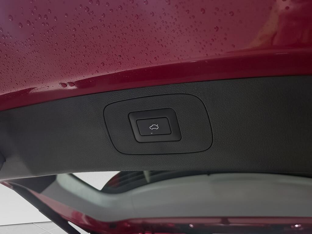 Ebro S700 1.5 TGDI PHEV Luxury E-CVT 40