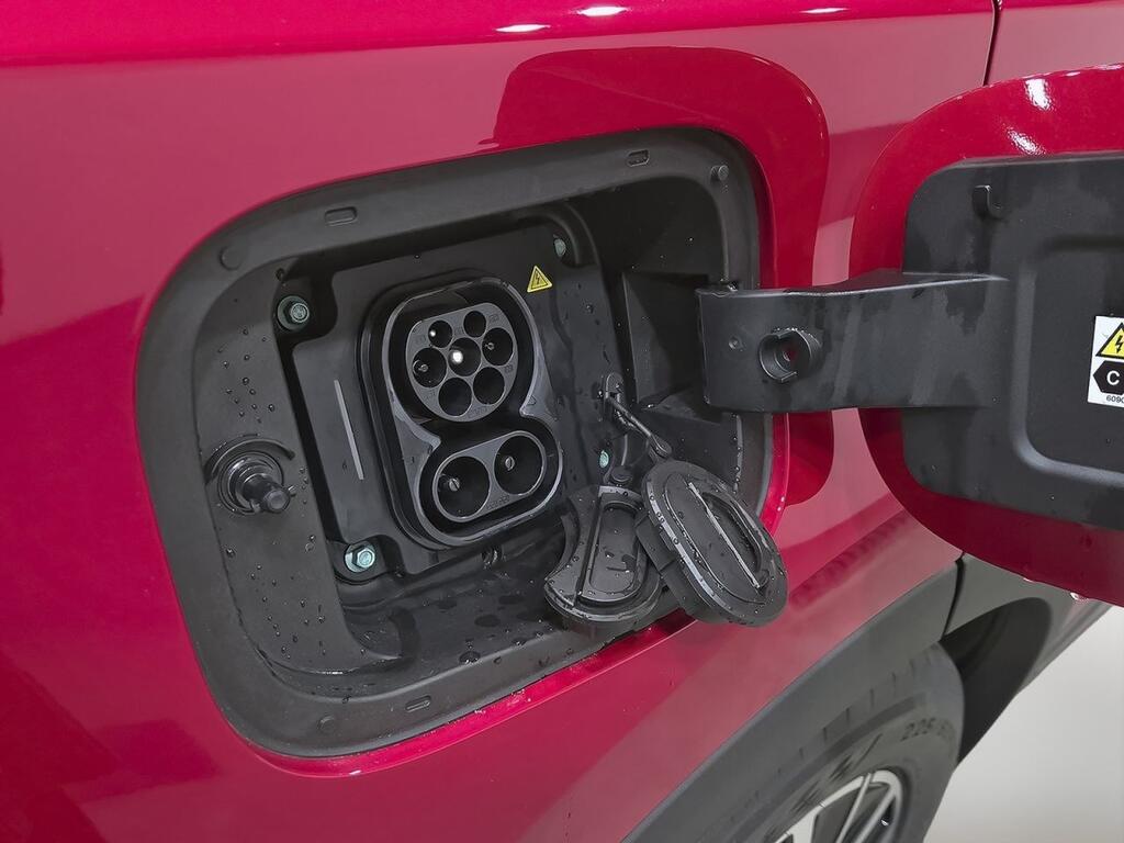 Ebro S700 1.5 TGDI PHEV Luxury E-CVT 43