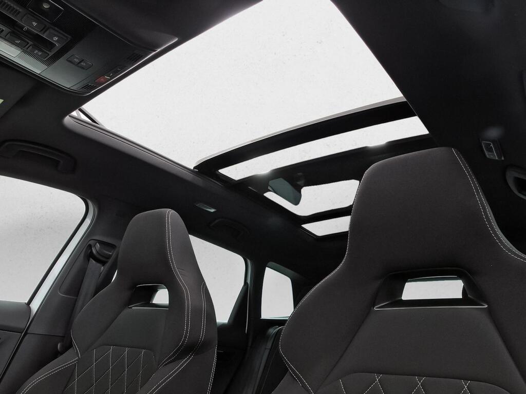 Skoda Karoq 1.5 TSI 110kW (150CV) DSG ACT Sportline 32