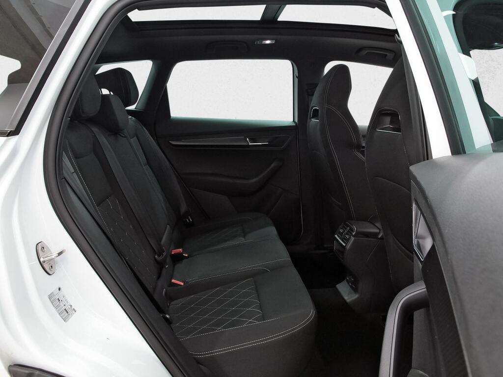 Skoda Karoq 1.5 TSI 110kW (150CV) DSG ACT Sportline 6