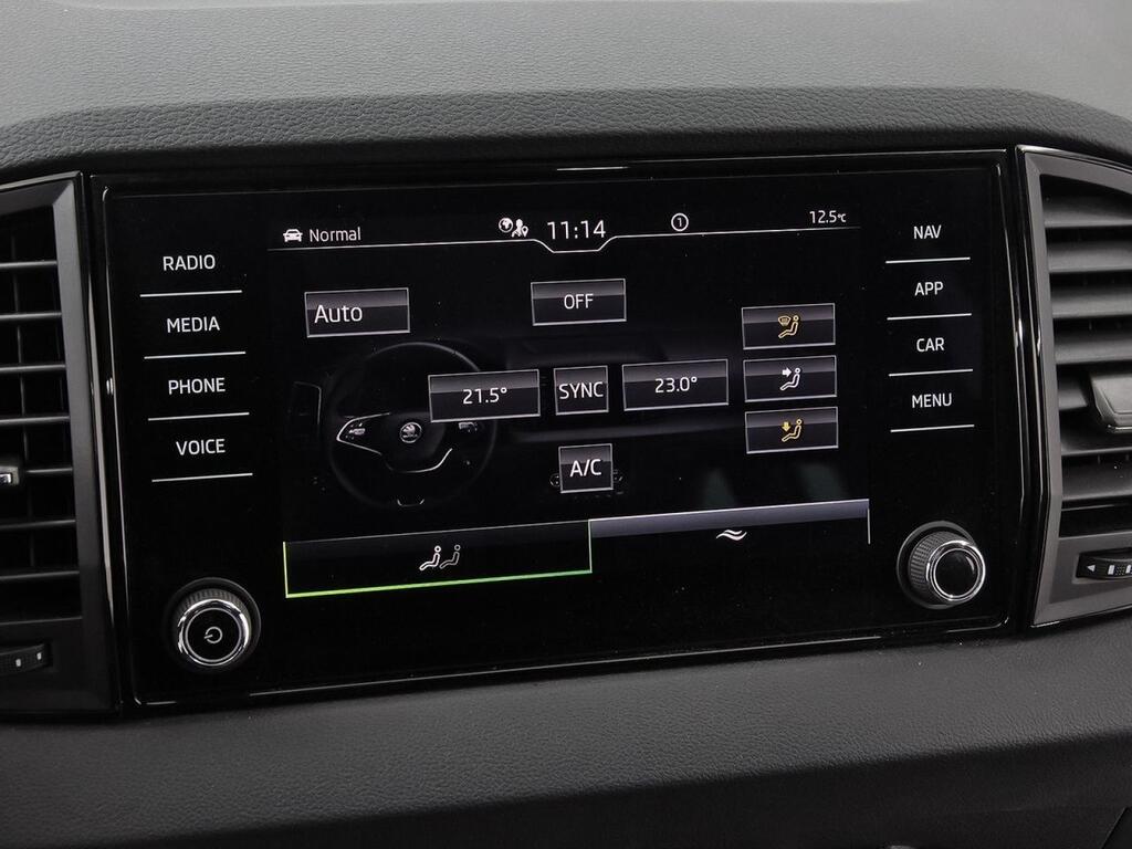 Skoda Karoq 1.5 TSI 110kW (150CV) DSG ACT Sportline 27