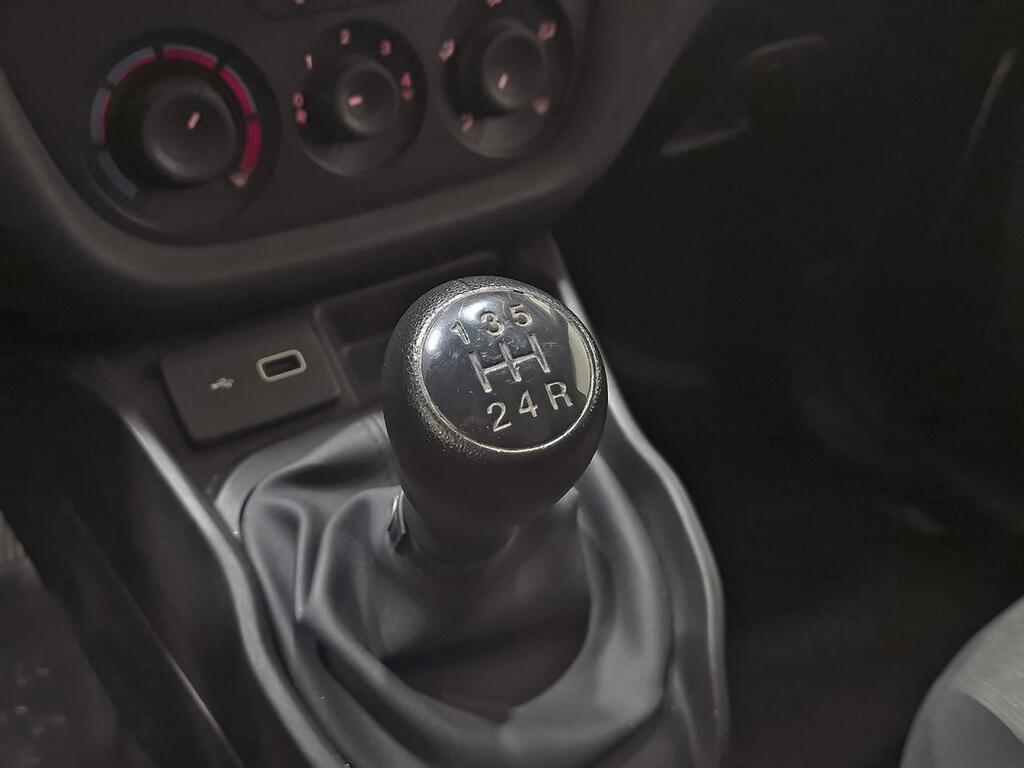 Fiat Doblò 1.3 MULTIJET 95 SX 4P 22