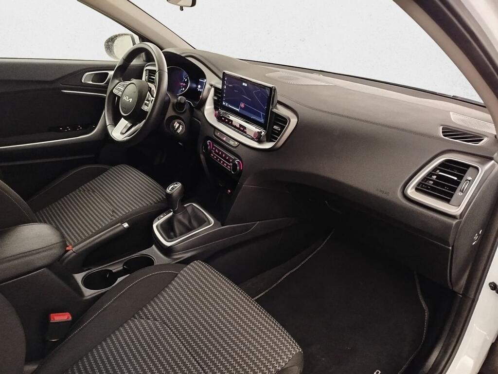 Kia XCeed 1.0 T-GDi Tech 88kW (120CV) 5