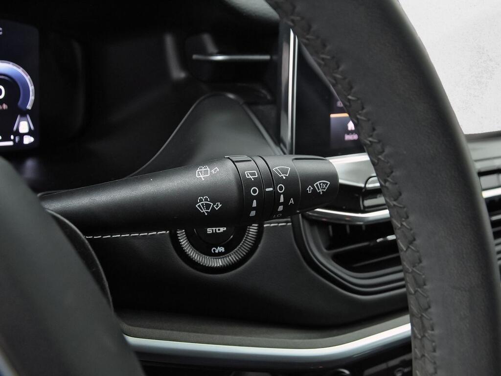 Jeep Compass eHybrid 1.5 MHEV 96kW Limited Dct 17