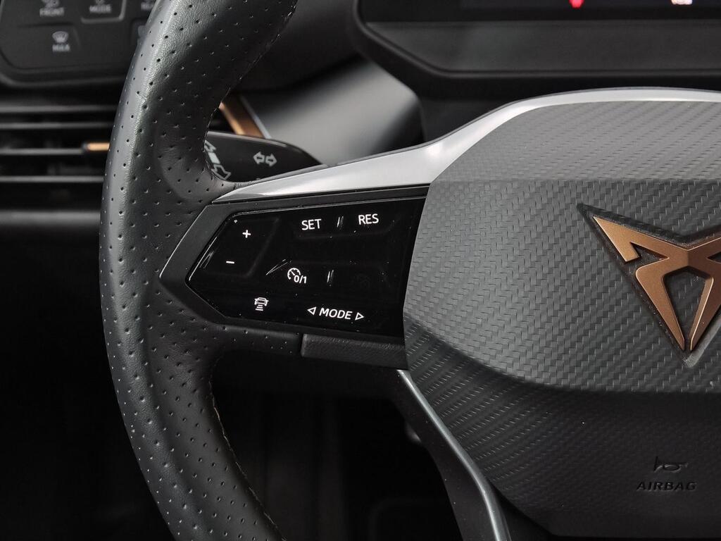 Cupra Born 150kW (204 CV) 62kWh 16