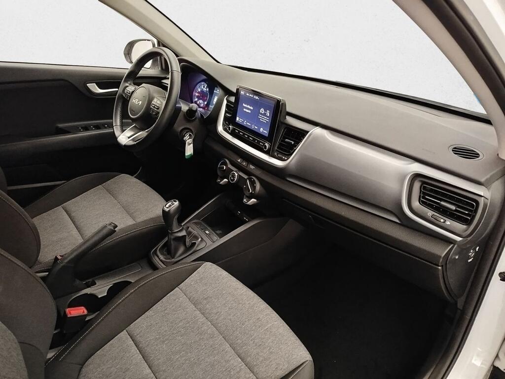 Kia Stonic 1.0 T-GDi 74kW (100CV) MHEV MT Concept 8