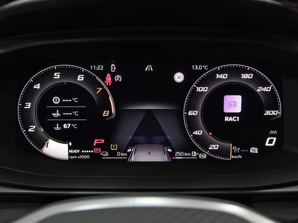 Cupra Terramar 1.5 TSI e-Hybrid 150kW (204 CV) DSG 13