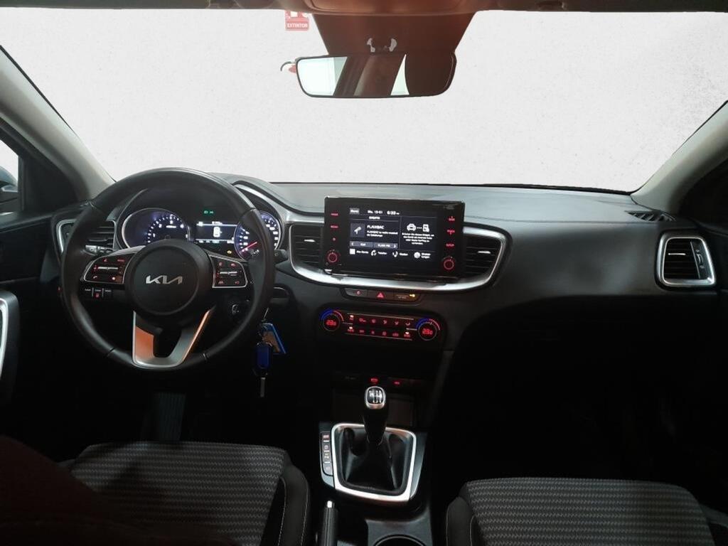 Kia Ceed 1.0 T-GDi 88kW (120CV) Drive 12