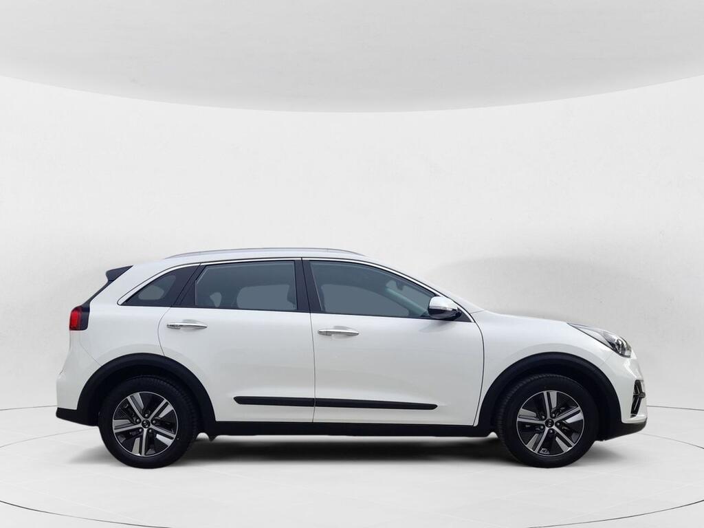 Kia Niro 1.6 GDi HEV 104kW (141CV) Drive 2