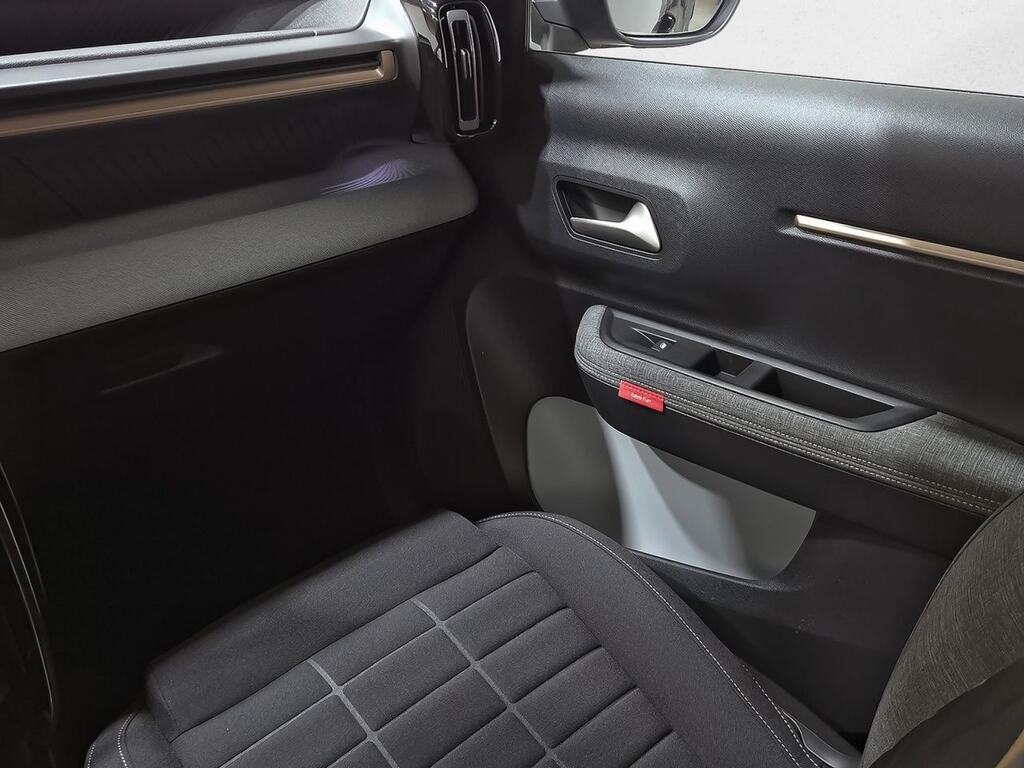 Citroën ë-C3 Aircross Eléctrico 113cv PLUS 28