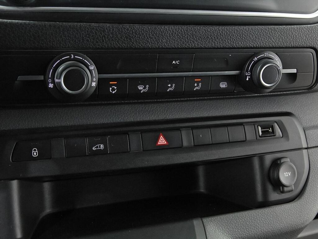 Citroën Jumpy 2.0 BLUEHDI 120 S&S M CLUB 4P 26