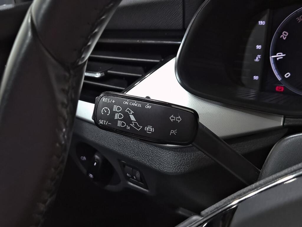 Skoda Kamiq 1.0 TSI 81kW (110CV) Ambition 12