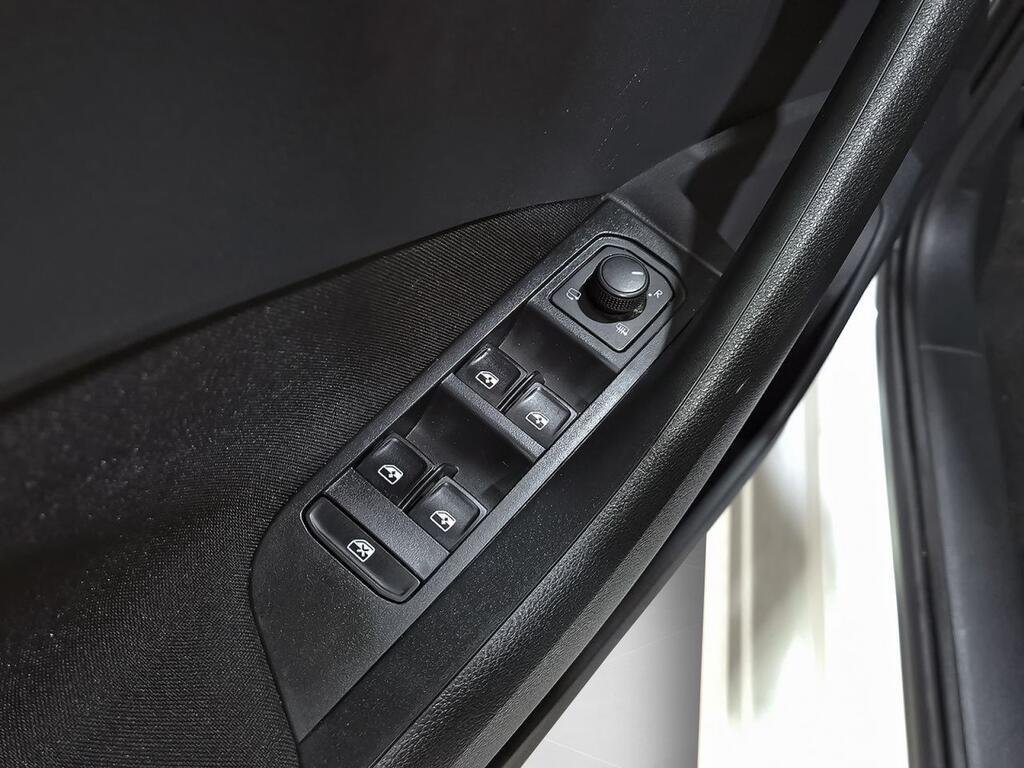 Skoda Kamiq 1.0 TSI 81kW (110CV) Ambition 9