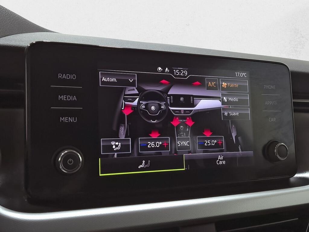 Skoda Kamiq 1.0 TSI 81kW (110CV) Ambition 22