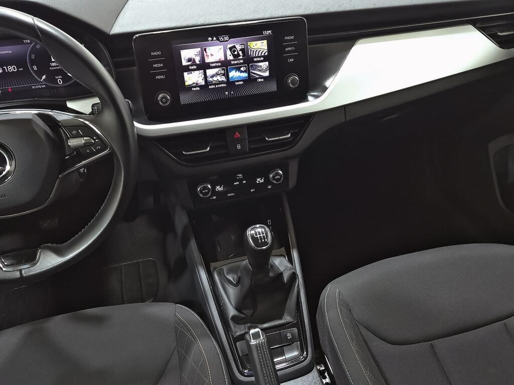 Skoda Kamiq 1.0 TSI 81kW (110CV) Ambition 27