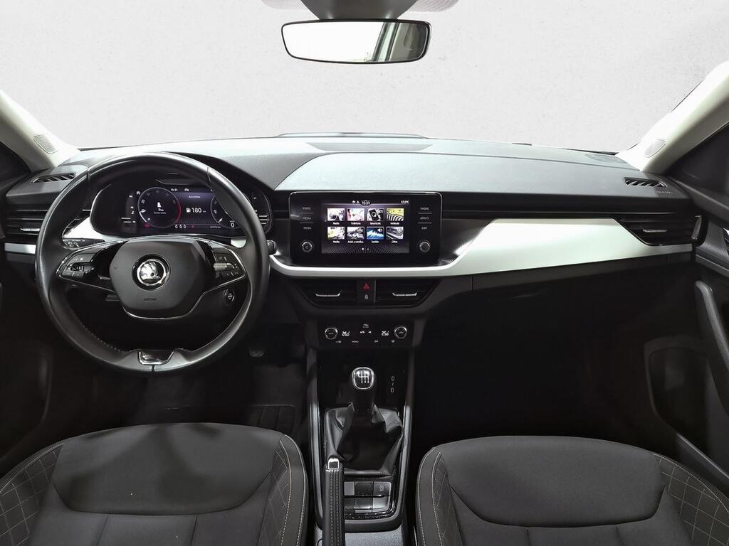 Skoda Kamiq 1.0 TSI 81kW (110CV) Ambition 4