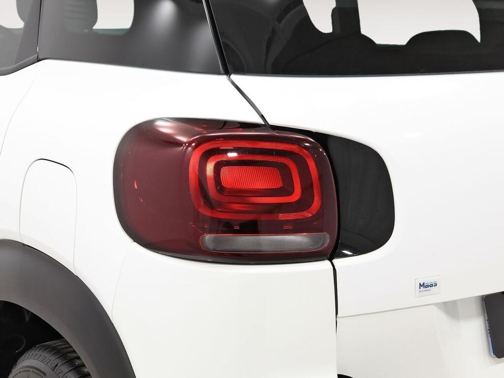 Citroën C3 Aircross BlueHDi 81kW (110CV) S&S Shine 31