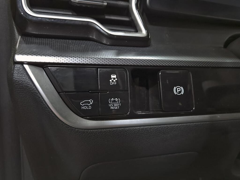 Kia Sportage 1.6 T-GDi HEV 171kW (230CV) GT-line 4x4 12